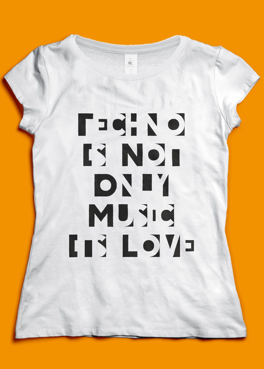 T-Shirt Techno Is Not Only Music It's Love